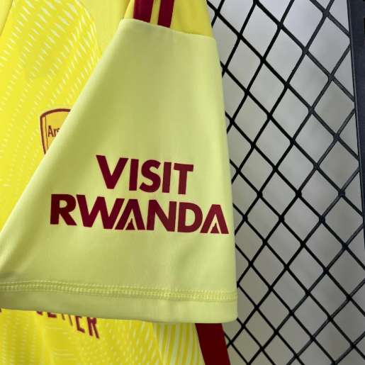 Arsenal 2024/25 Goalkeeper Jersey – Yellow Edition
