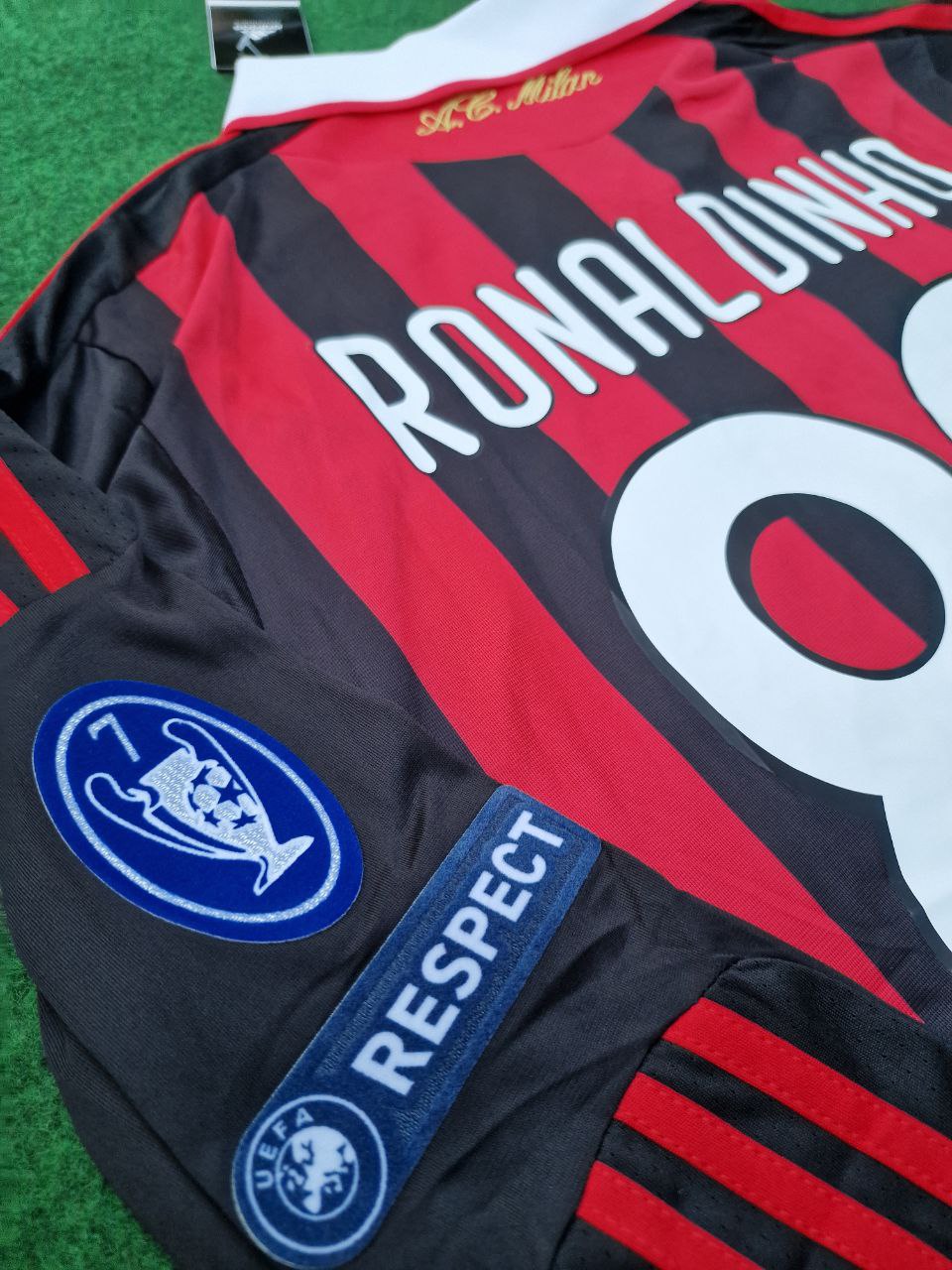 Ronaldinho AC Milan 2009-2011 Long-Sleeve Retro Jersey
